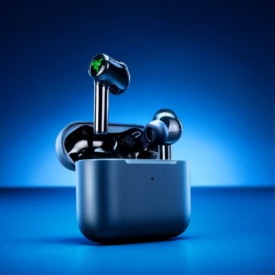 Razer a lansat un nou model de căști Hammerhead True Wireless: au iluminare RGB