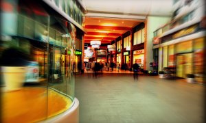 Colliers: Parcurile de retail, noile vedete ale pieței de retail