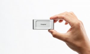 Acest nou SSD portabil de la Kingston îți pune 2TB de stocare în buzunar