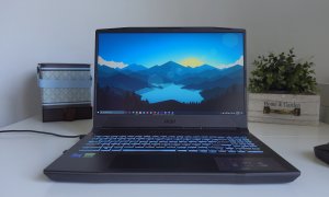 REVIEW MSI GL66 Pulse - laptop de gaming înfierbântat și zgomotos