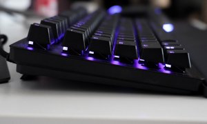 Review Razer Huntsman V2 Tenkeyless - noua mea tastatură preferată