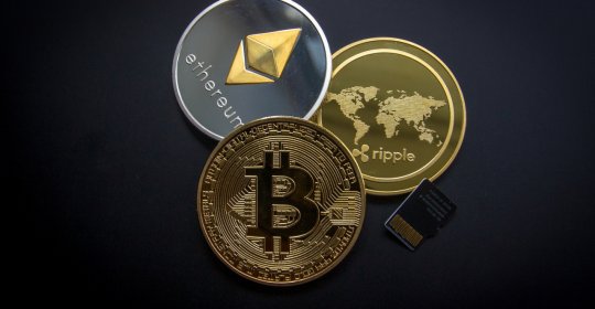 se pregătește să investească în bitcoin ar trebui să investesc bitcoin gold?