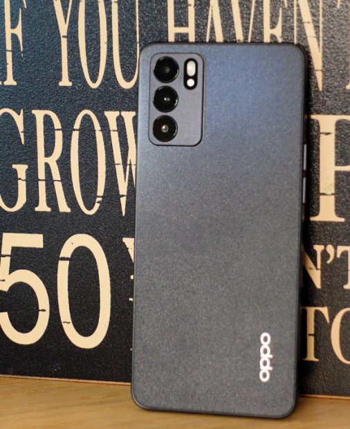 Telefoane OPPO de Black Friday 2021 în ofertele mai multor magazine și operatori