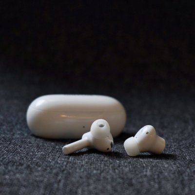 REVIEW OnePlus Buds Z2 - sunet Pro, preț mic