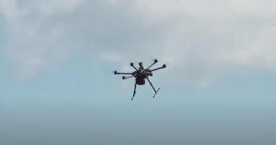 Speranța vine din cer: cum a salvat o dronă viața unui bărbat