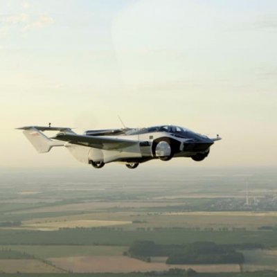 Mașina care se poate transforma în avion primește undă verde pentru zbor în UE