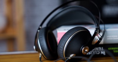 Meze 99 Neo (căști audio românești) - au schimbat felul în care ascult muzică