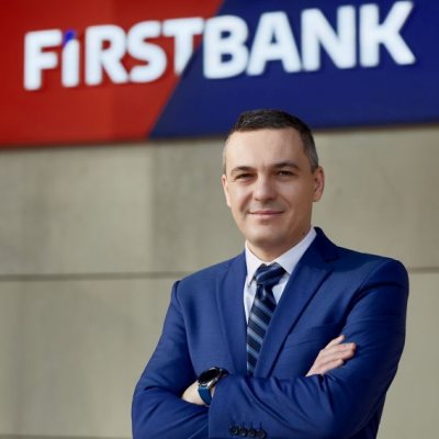 Depozit de la First Bank cu bonus al dobânzii pentru deschidere prin Video Banking