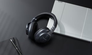 Panasonic lansează căștile over-ear cu noise cancelling Technics EAH-A800