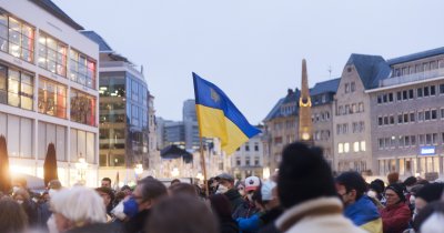 Război Ucraina: cum se pot reloca firmele din Ucraina în România