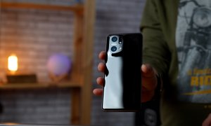 REVIEW Oppo Find X5 Pro - Cel mai frumos telefon ciudat