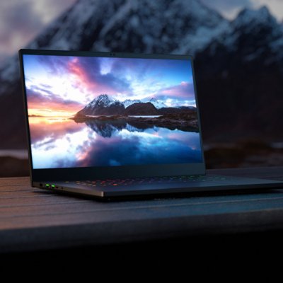 Razer Blade 15, primul laptop cu ecran OLED de 240 de Hz