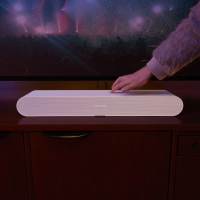 Sonos își deschide ecosistemul cu Ray, cel mai accesibil soundbar al companiei