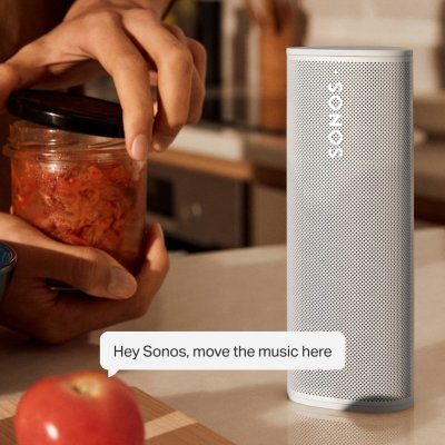 Giancarlo Esposito din Breaking Bad, vocea noului asistent vocal Sonos