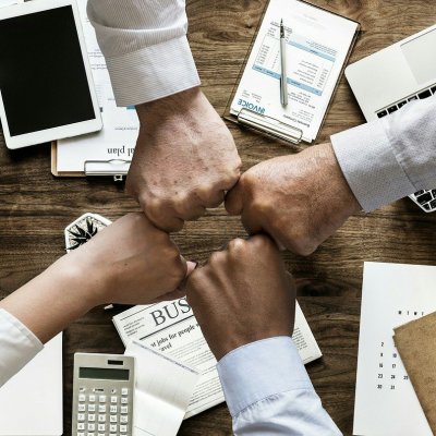 Programul IMM Prod: BCR oferă credite garantate de stat antreprenorilor