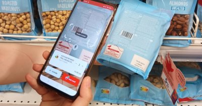 La Auchan vei putea scana produsele cu propriul telefon pentru plată mai rapidă