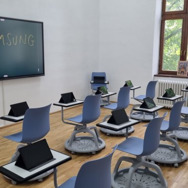 Samsung dotează clasele din România prin programul Ecosystem for Education Development
