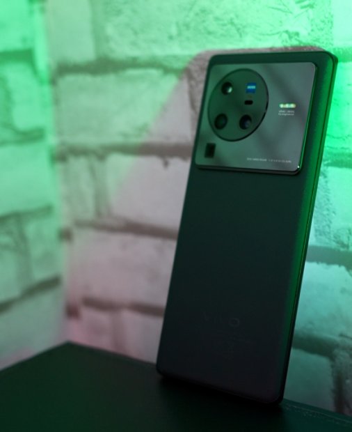 REVIEW vivo X80 Pro - cel mai bun Android de anul acesta (momentan)