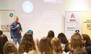 5 eleve din România, finaliste regionale la competiția de IT Technovation Girls