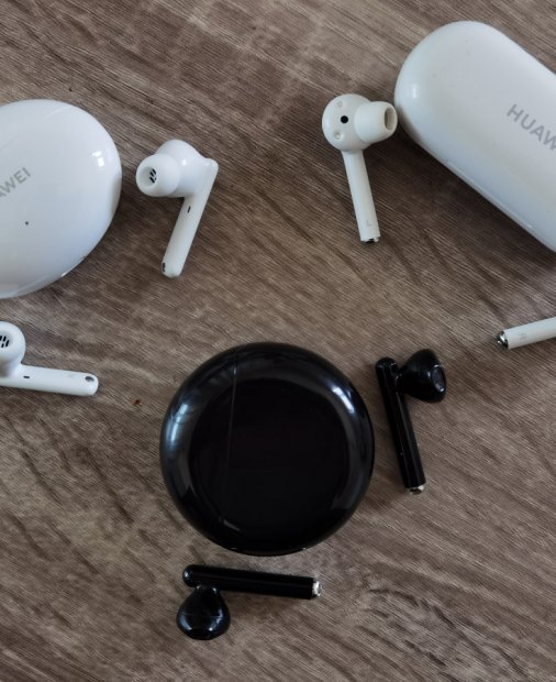 Huawei, 4.000 de căști FreeBuds 4i vândute doar în ultima lună-n România