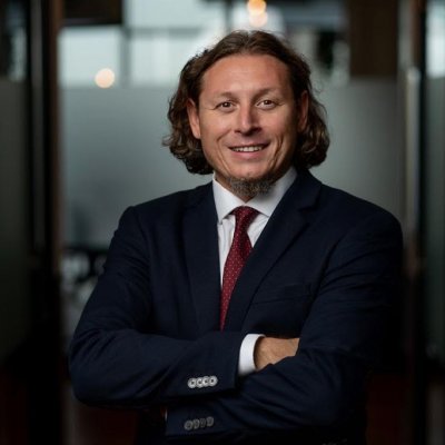 Psihoterapie și GDPR: clauze obligatorii pentru contractele de prestări servicii psihologice