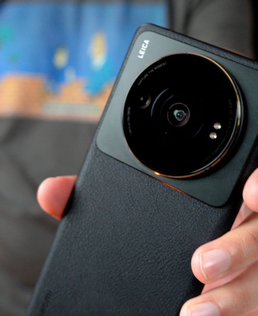 Hands-On Xiaomi 12S Ultra: telefonul cameră sau cameră cu telefon?