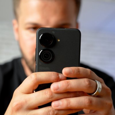 REVIEW Asus Zenfone 9: supriza anului 2022. Ce-l face așa de special?