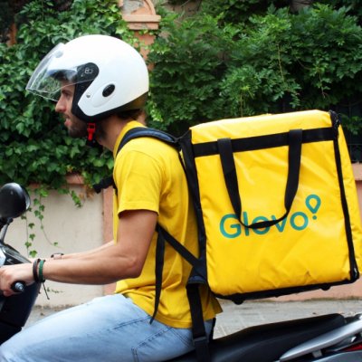 Glovo România în S1 2022: prezență în 68 de orașe, creștere pe comerț rapid