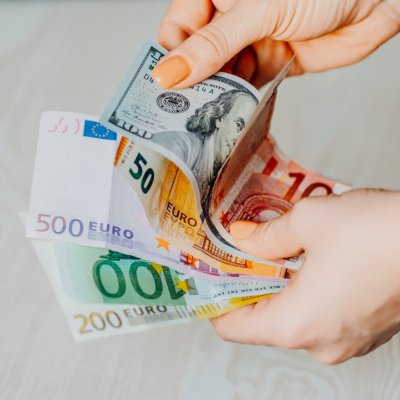 BCR, sumă de 1,4 miliarde lei dedicată programelor pentru IMM-uri în 2022