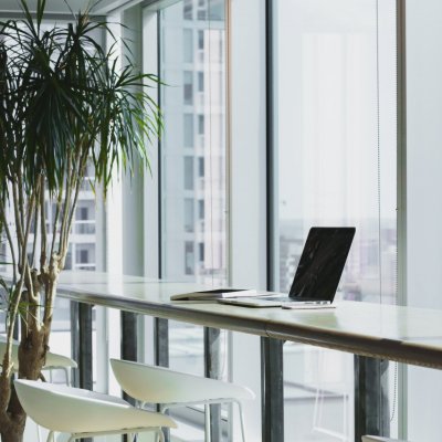 Pluria launches operations in Mexico and reaches +350 spaces worldwide