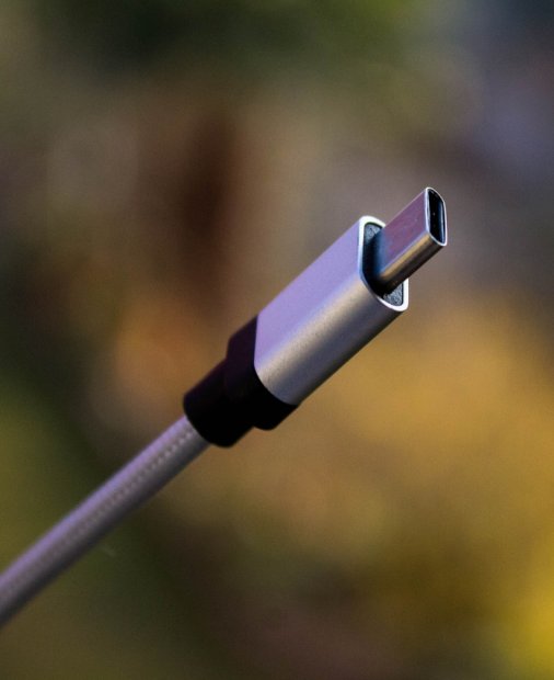 A trecut legea USB-C în Parlamentul European: devine încărcătorul unic din UE