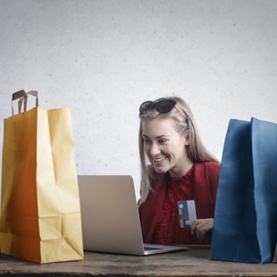 10% din tineri vor să-nceapă o afacere în 2023, dar aproape toți nu au bani