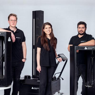 Startup-ul românesc Adapta îl lansează pe Marcel, robotul comercial non-industrial