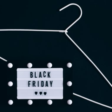 Cumpărăturile cumpătate de Black Friday: o nouă eră pentru e-commerce