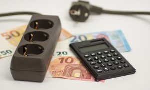 Starea economiei: 22% din români au datorii și economisirea nu e prioritate
