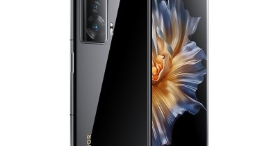 Honor Magic Vs este primul smartphone pliabil al companiei