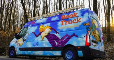 Book Truck: o nouă bibliotecă mobilă duce cărțile la copiii de la sat