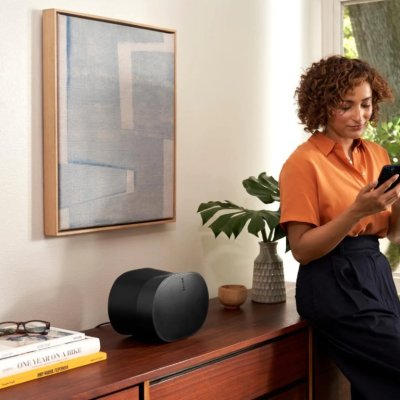 Sonos lansează Era 300 și Era 100: o boxă cu Dolby Atmos și înlocuitor pentru Sonos One