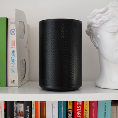 REVIEW Sonos Era 100 - cât de mare e diferența față de Sonos One?