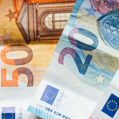 Finanțare până la 50.000 € pentru IMM-urile din industriile culturale și creative