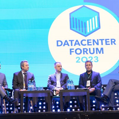 Industria de centre de date: fără specialiști și facturi mari la energie