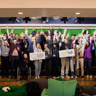 24 de startup-uri urcă pe scena Demo Day a acceleratorului Rubik Garage