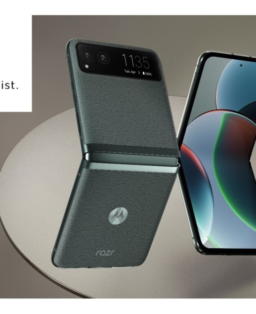 Ofertă bună: motorola razr 40, 2,999 lei la precomandă