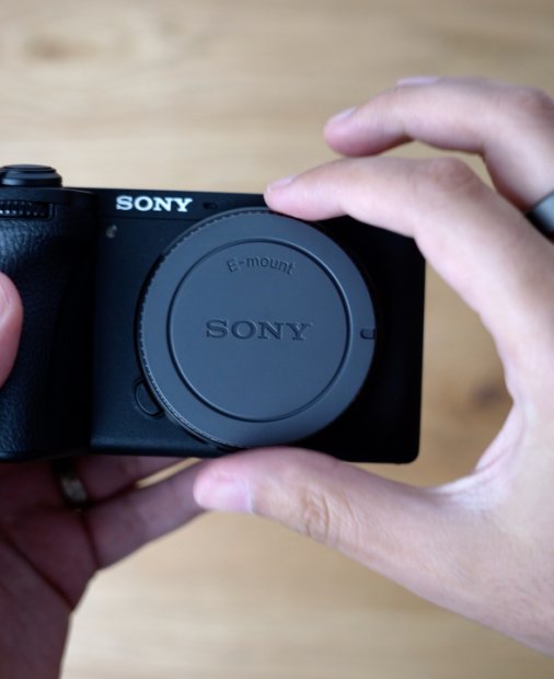 REVIEW Sony A6700 - o cameră excelentă pentru foto și video