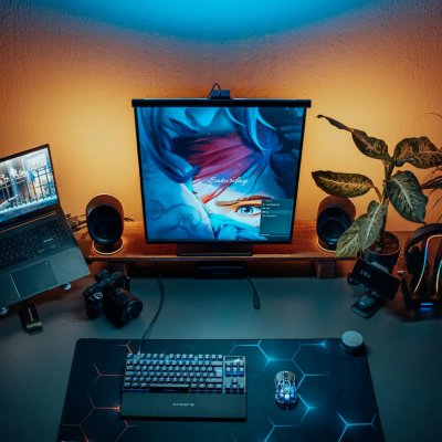 Back to School 2025: patru laptopuri care combină puterea cu mobilitatea 