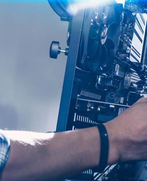 Preferințele hardware ale pasionaților de tehnologie: upgrade sau înlocuire?