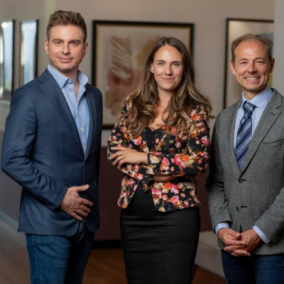 Trei antreprenori lansează un Executive MBA în București și plănuiesc extinderea