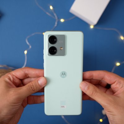 REVIEW Motorola Edge 40 Neo - recomandarea anului pentru categoria sa de preț