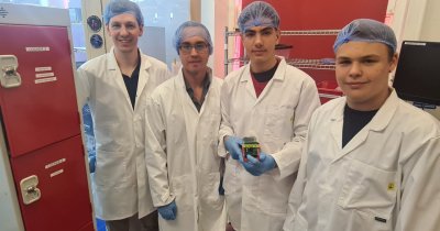 Cinci elevi români trimit în spațiu un al doilea satelit cu ajutorul SpaceX