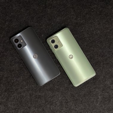 REVIEW Moto G54 Power Edition și Moto G14 - telefoane de buget de la Motorola